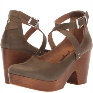 Free People Clogs Size 38